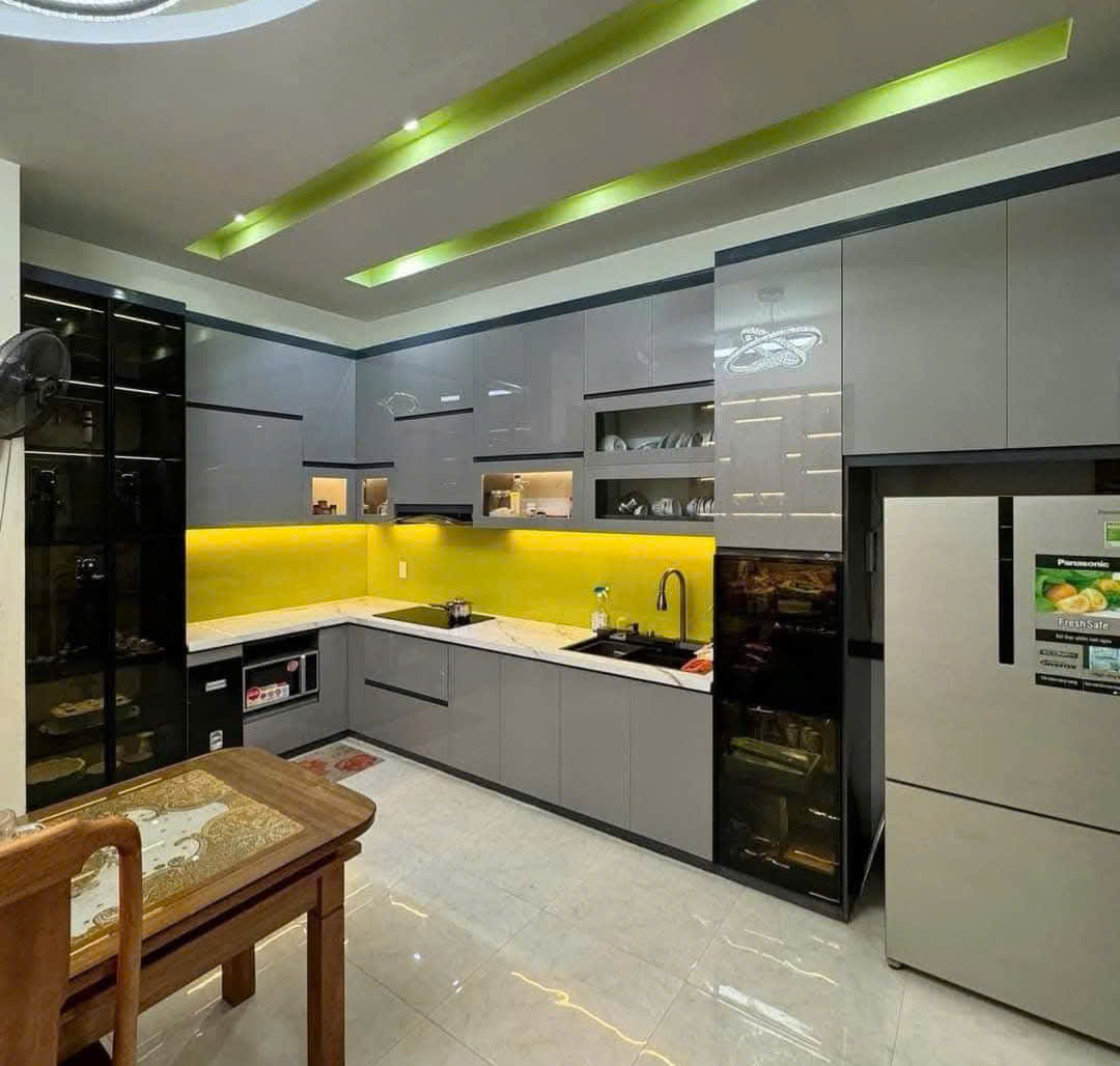 Công trình tủ bếp nhựa acrylic nhà Anh Chị Lan Ngọc Hưng Yên
