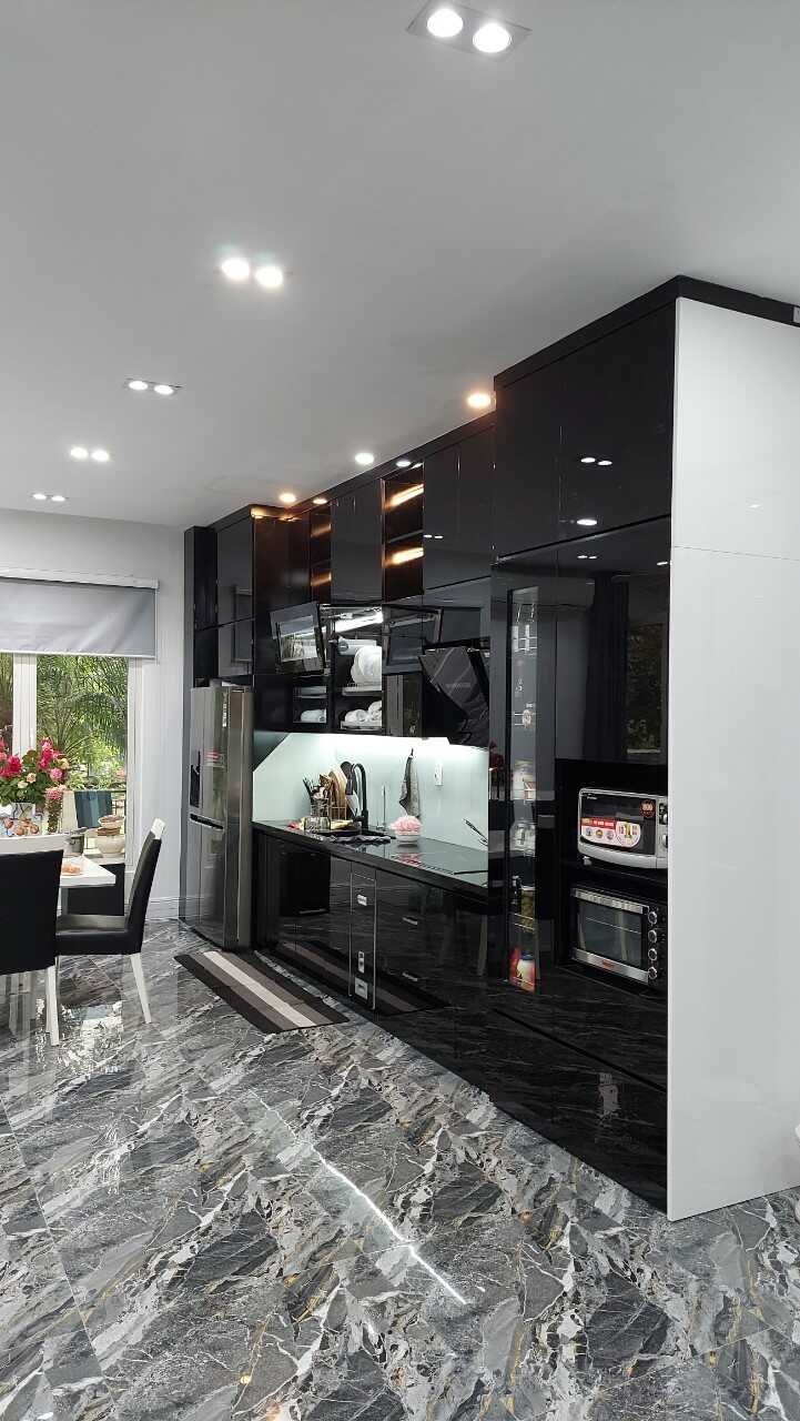 Công trình nội thất nhựa acrylic bóng gương- Chị Linh Vinhome Hà Nội