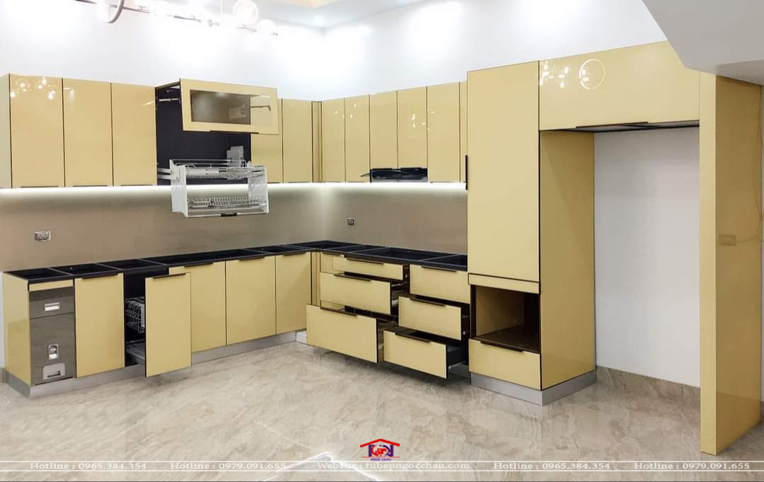 Tủ bếp inox 304  cánh kính CK8